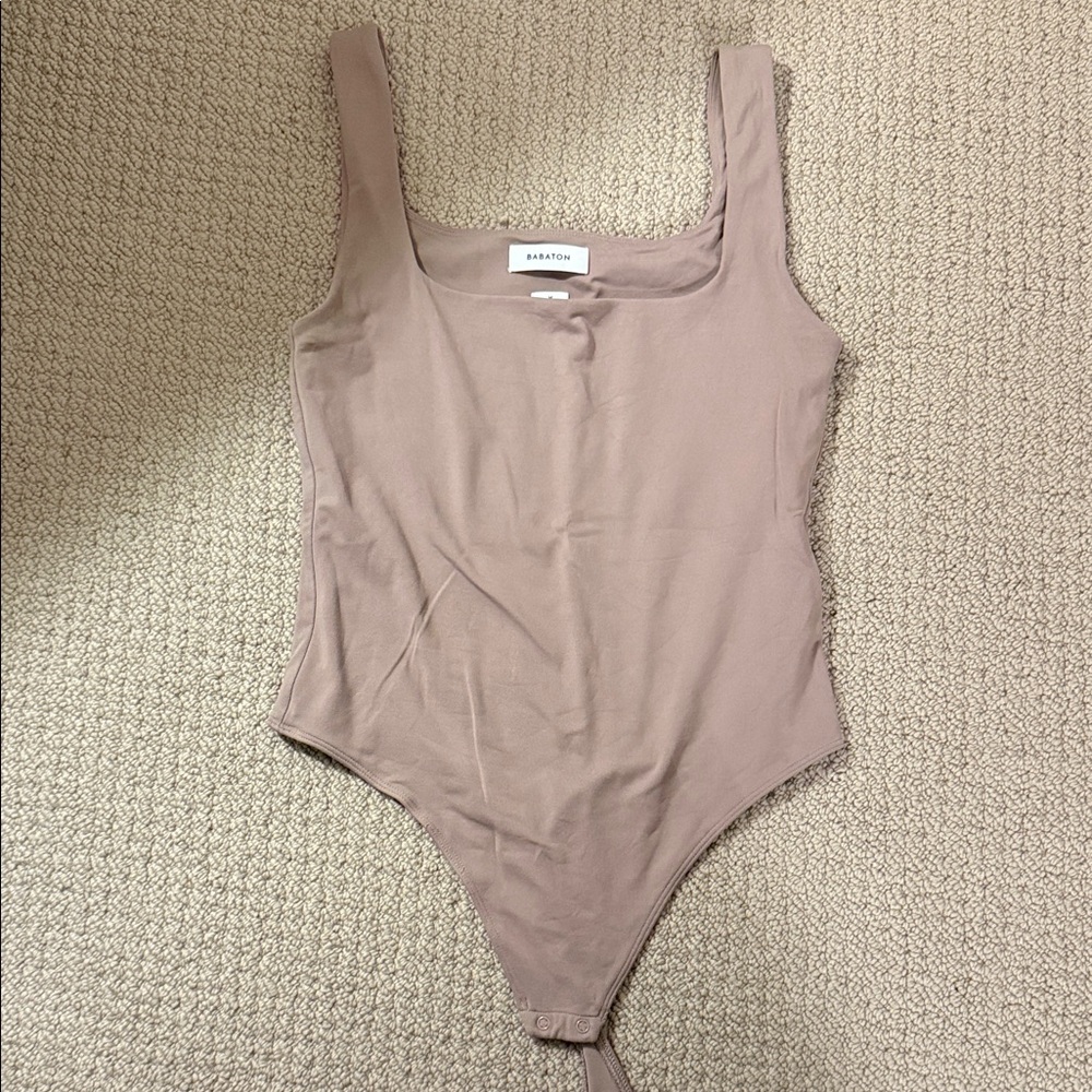 Aritzia Babaton Contour Bodysuit